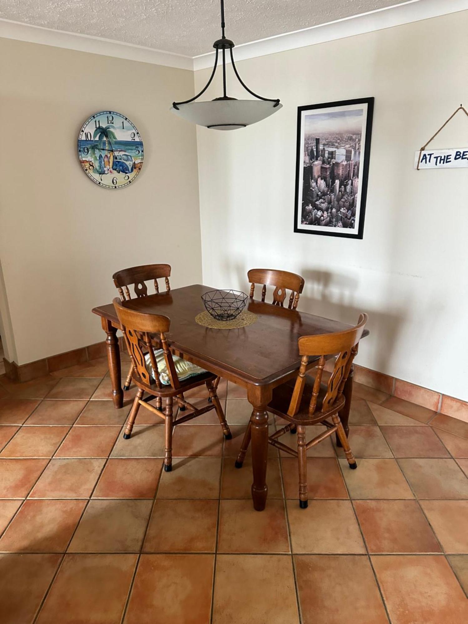 ברואדביץ' Queensleigh Holiday Apartments מראה חיצוני תמונה