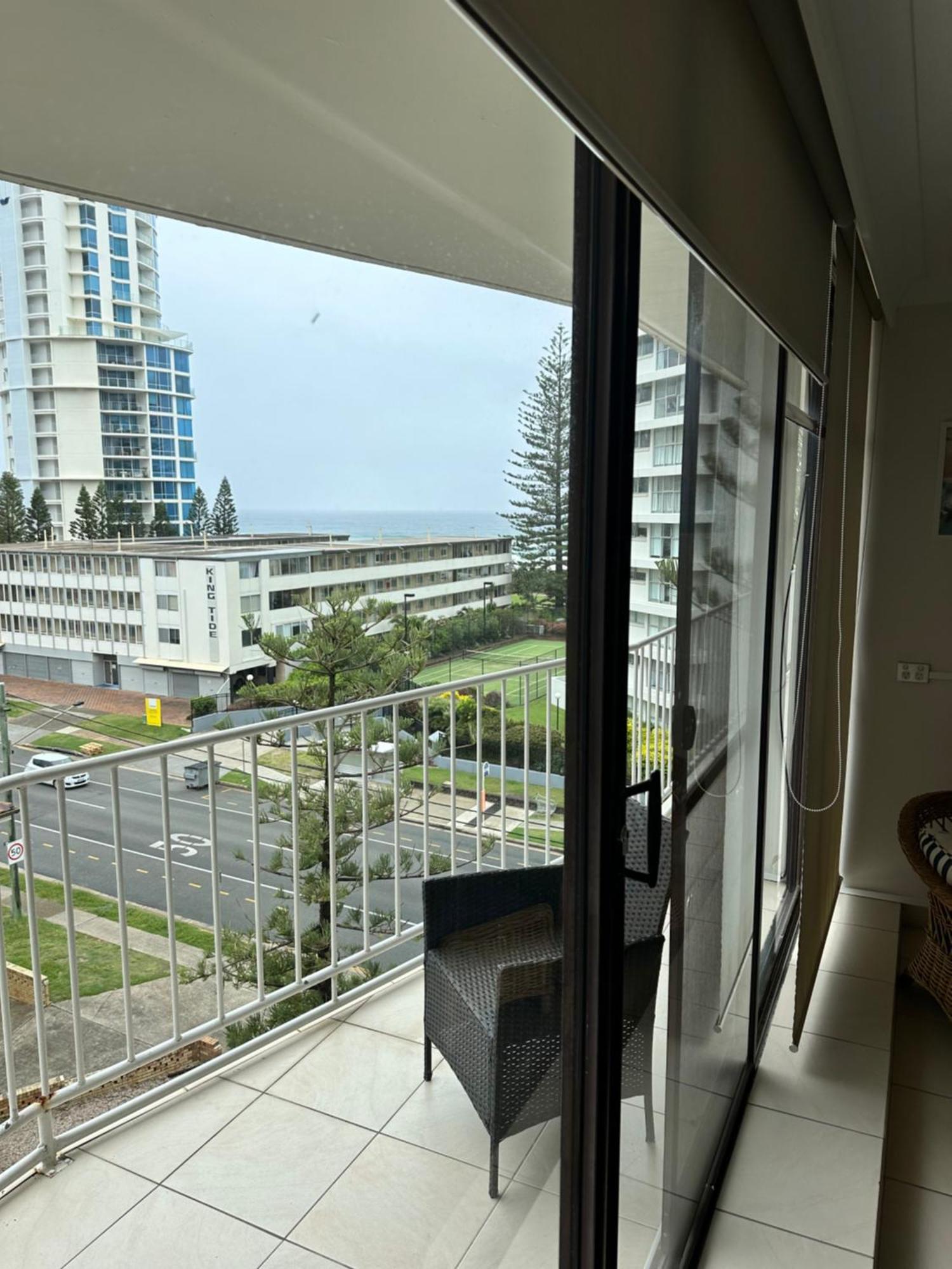 ברואדביץ' Queensleigh Holiday Apartments מראה חיצוני תמונה