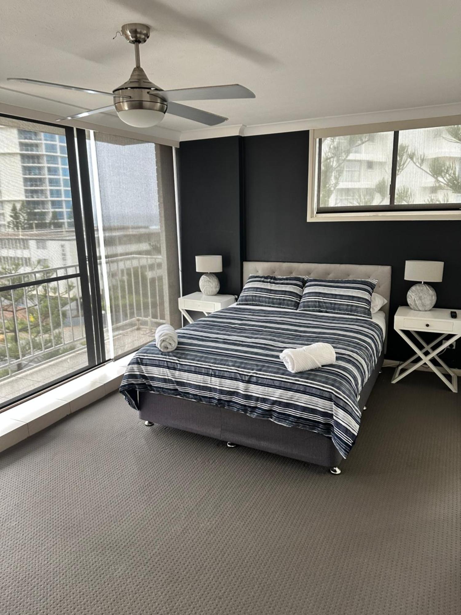 ברואדביץ' Queensleigh Holiday Apartments מראה חיצוני תמונה