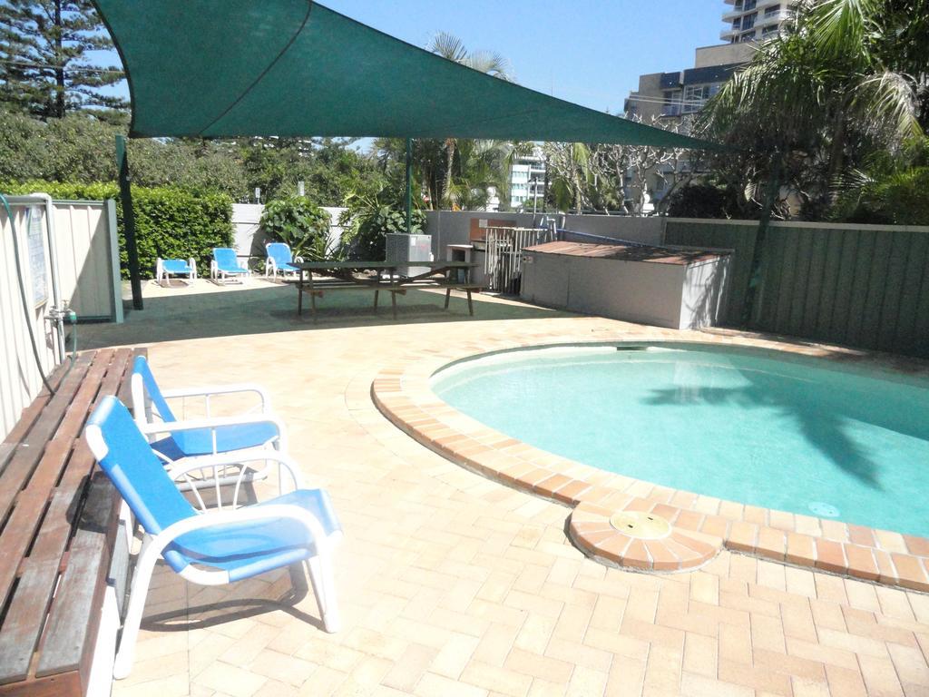 ברואדביץ' Queensleigh Holiday Apartments מראה חיצוני תמונה